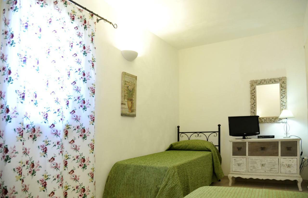 Trullo Delle Querce Suite Private Pool 马丁纳弗兰卡 外观 照片